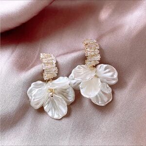 Wedding Earrings 14k Gold Plated Acrylic Petals and Zircon Stones Dangle…
